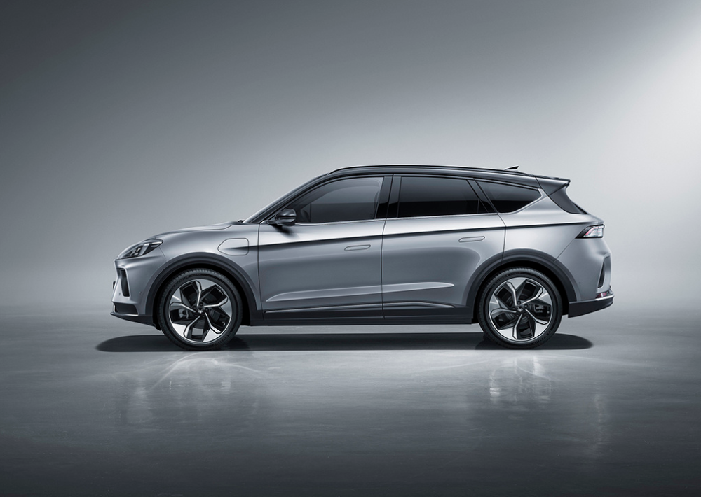 不必非选特斯拉,高端纯电suv推荐,这三款都是"王者"-新浪汽车