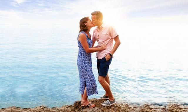 男人到了中年,若不想招人嫌弃,就别轻易尝试这3件事!休闲区蓝鸢梦想 - Www.slyday.coM 男人到了中年,若不想招人嫌弃,就别轻易尝试这3件事!休闲区蓝鸢梦想 - Www.slyday.coM