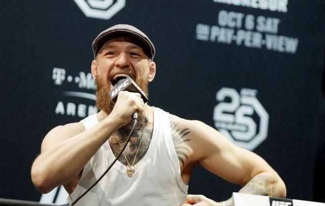 嘴炮-康纳·麦格雷戈绝对知道如何制造热门新闻,现在他带着wwe的传闻