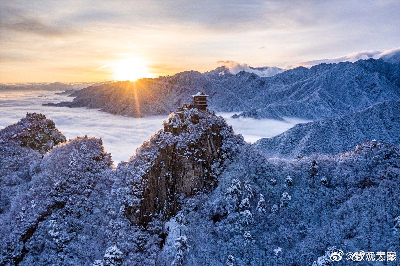 雪后秦岭终南山美如仙境秦岭终南山星轨美如梦幻 - 淘金网