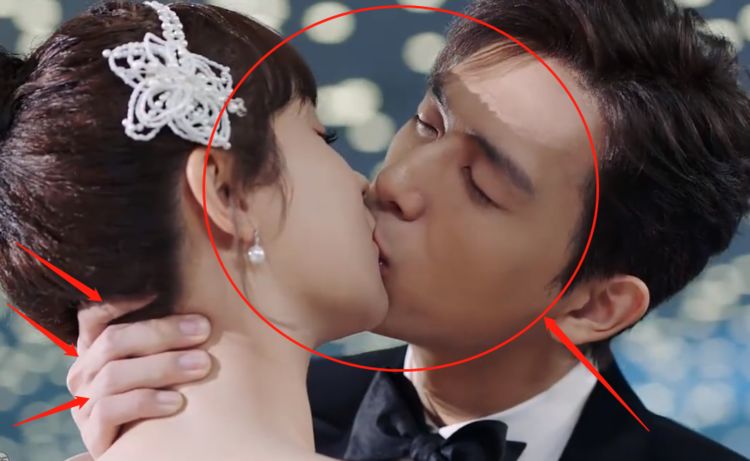 我的时代大结局,胡一天李一桐身高差抢镜,杨紫李现吻戏却太苏了休闲区蓝鸢梦想 - Www.slyday.coM 我的时代大结局,胡一天李一桐身高差抢镜,杨紫李现吻戏却太苏了休闲区蓝鸢梦想 - Www.slyday.coM