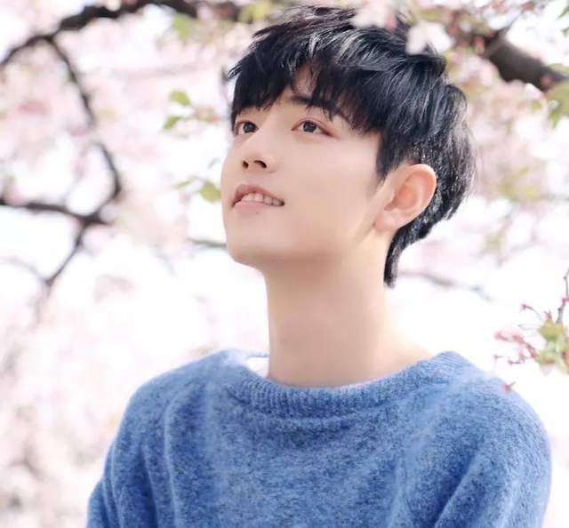 肖战发2000字长文道歉,全文六个重点,他其实是一个烂好人休闲区蓝鸢梦想 - Www.slyday.coM 肖战发2000字长文道歉,全文六个重点,他其实是一个烂好人休闲区蓝鸢梦想 - Www.slyday.coM