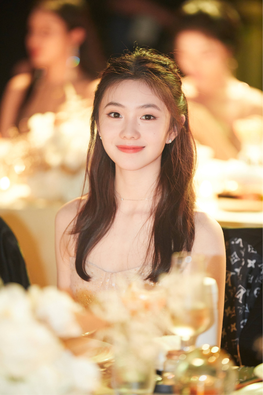 刘浩存疑似改年龄95后不比00后粉丝澄清被说无力