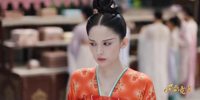 风起霓裳掌柜阿霓成为琉璃贴身婢女暗藏深意