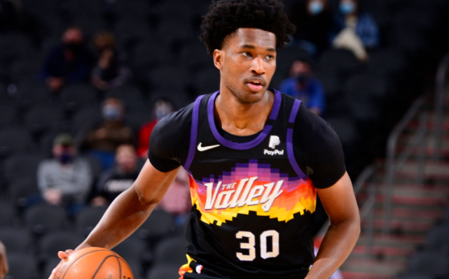 他曾随勇士夺两冠,10天短约藏玄机|湖人|琼斯|勇士_新浪新闻