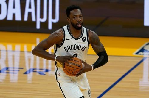 篮网硬汉强势复出,心脏手术和贝弗利都无法击垮他|篮网|贝弗利|格林