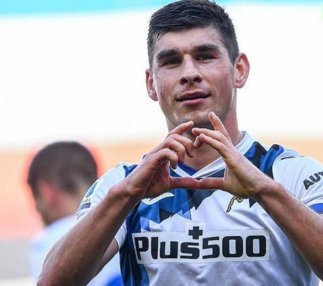 第11分钟,达姆斯高任意球攻门,皮球被扑出.