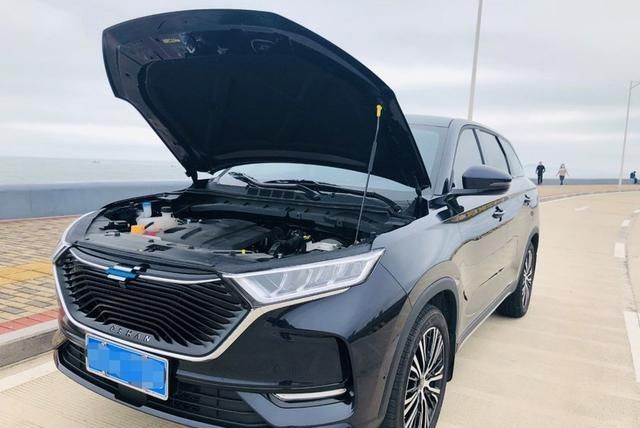 外形温暖大气聊聊我的星空蓝欧尚x7