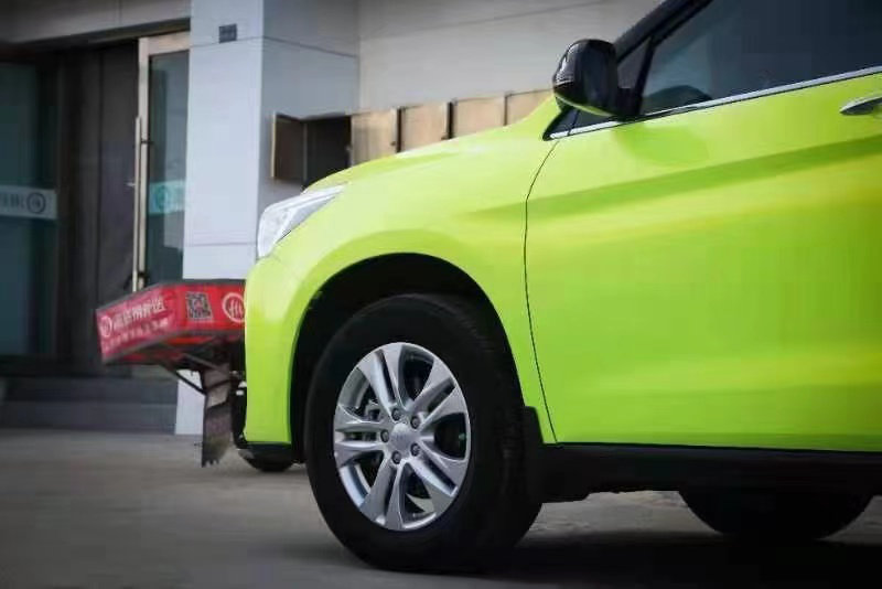 哈弗m6改色荧光黄 没有比这更年轻的车了