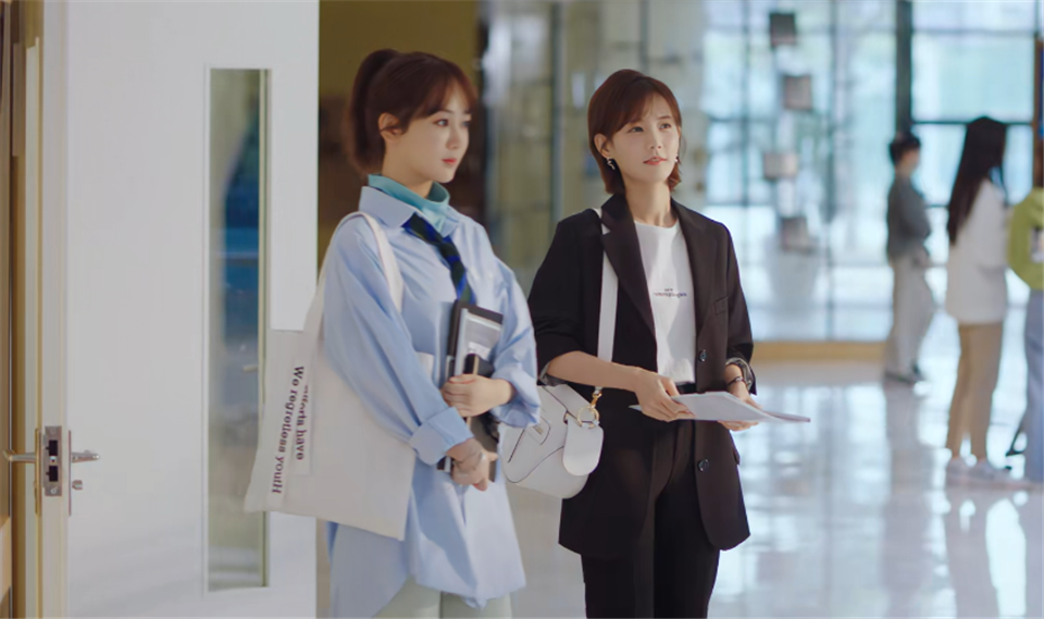 两年过去了他们为何还是甜宠剧里的顶流夫妇