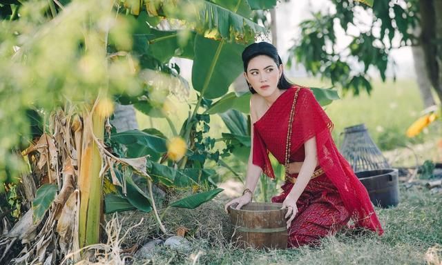 泰剧婉通夫人首播获好评剧情进展快mai和pong感情戏甜蜜