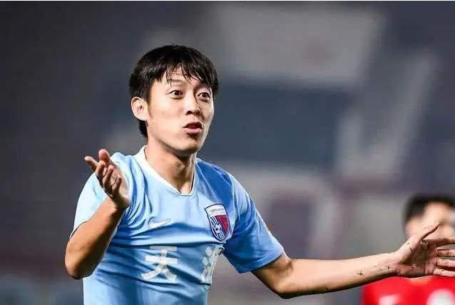 两度转会,球队都遭解散,而且还欠薪|苏宁|张诚|球员_新浪新闻