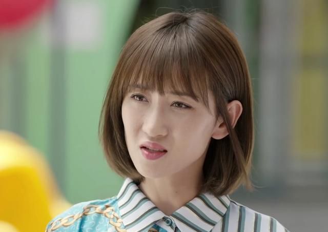 在象牙山幼儿园,当李银萍看到方正,无奈地说出"这辈子是摆脱不了你了"