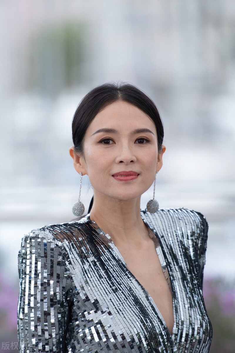 汪峰娇妻章子怡风韵十足越来越漂亮了