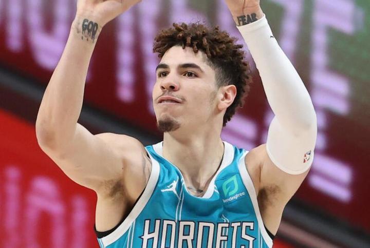 拼尽全力拉梅洛全场18中10砍30分6板8助难救主