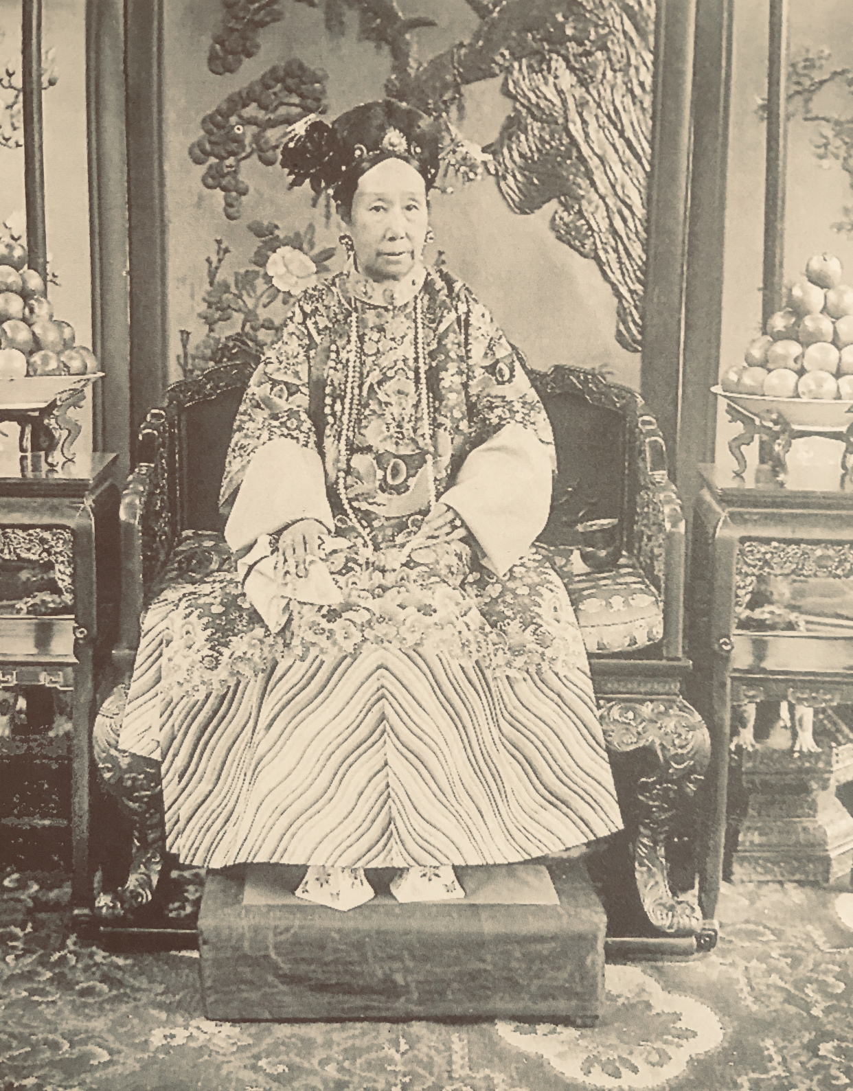 出尽了洋相,可为何我们现在还在这么喊|慈禧|慈禧太后|珍妃_新浪形排