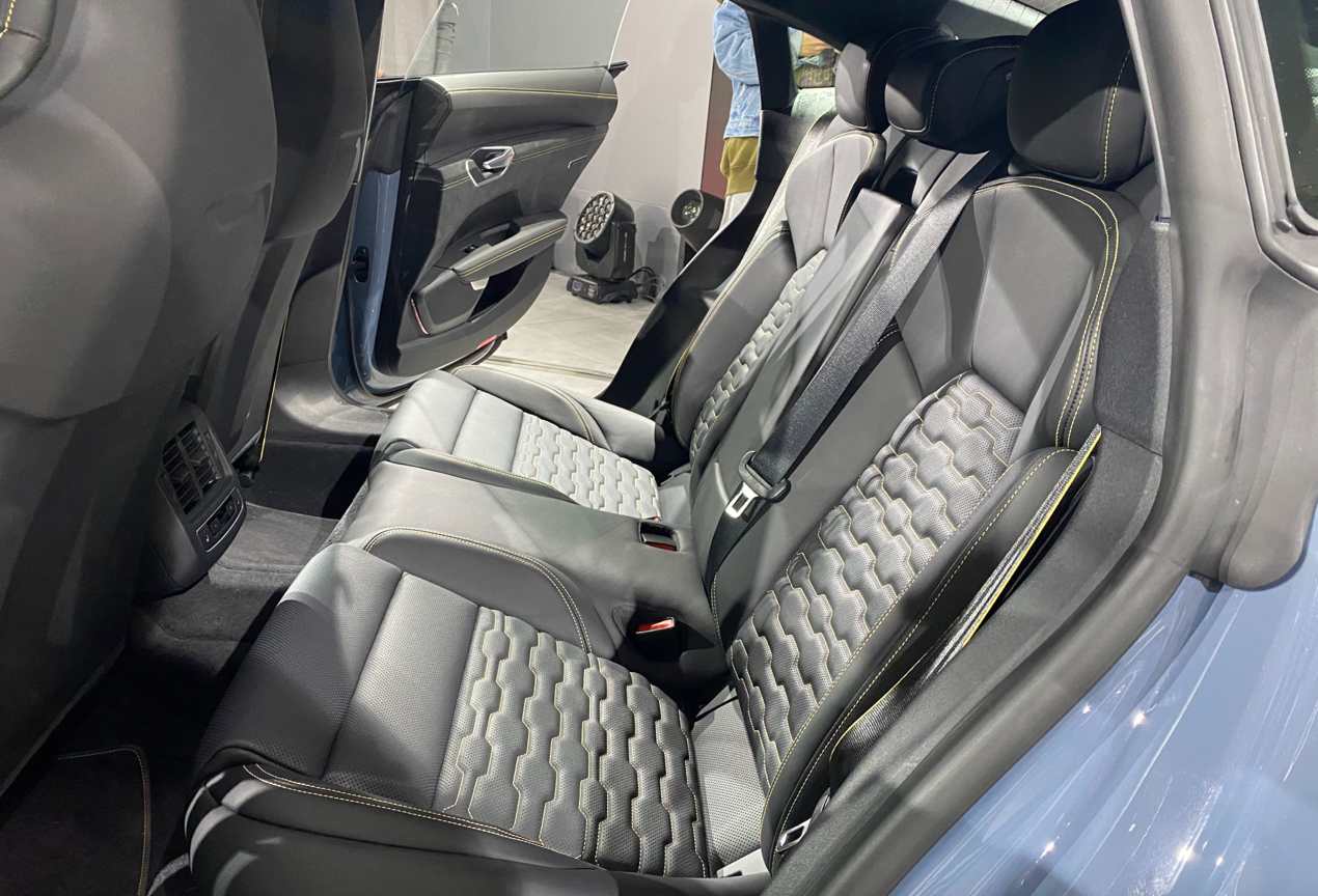 新车速递丨来自未来的跑车 奥迪rs e-tron gt国内首秀