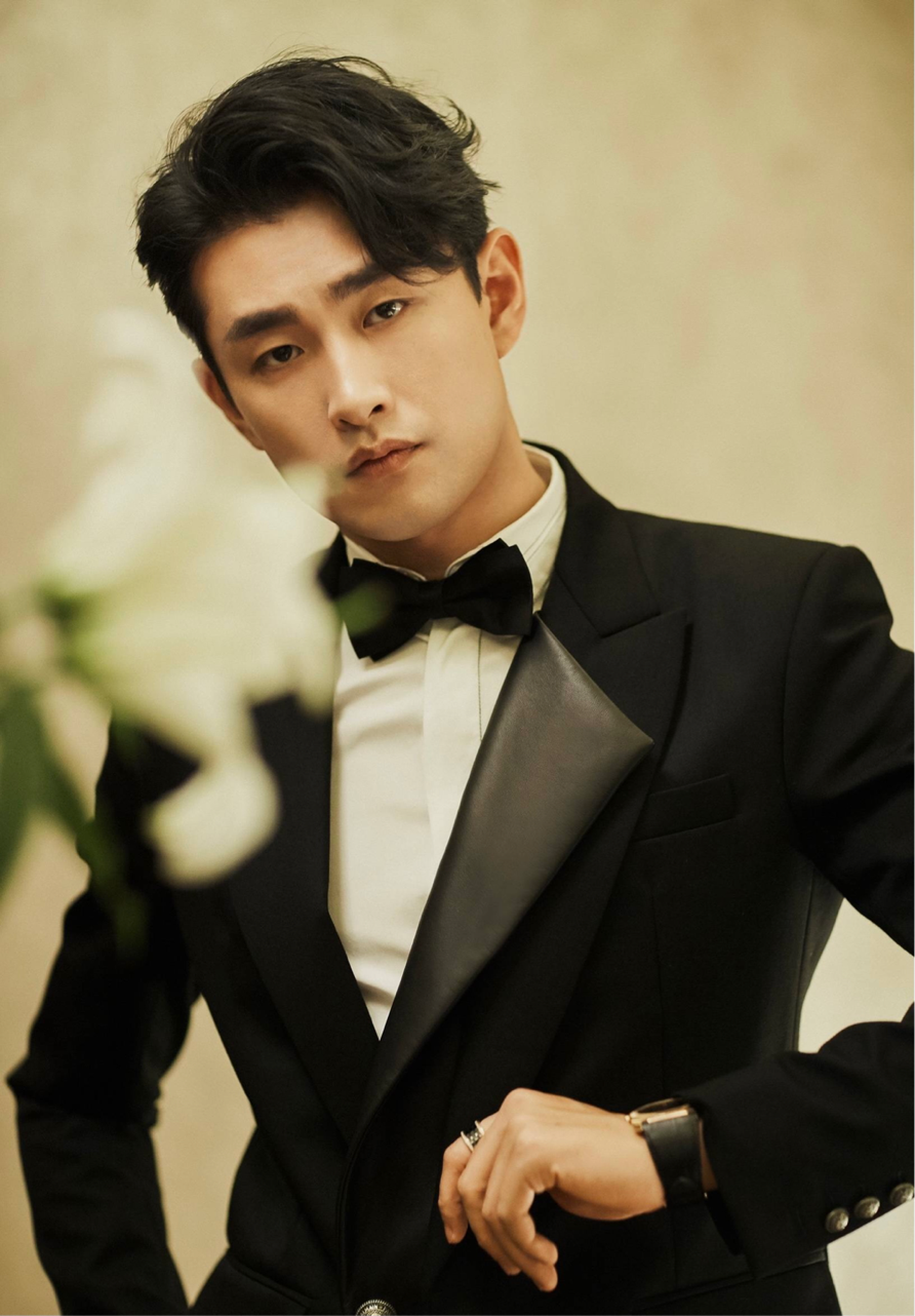 王彦霖大方承认恋情和女方是大学同学最惨的是李一桐吧