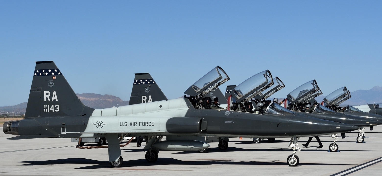 世界上第一种超音速教练机:头号强国的t-38"禽爪"果然不凡!