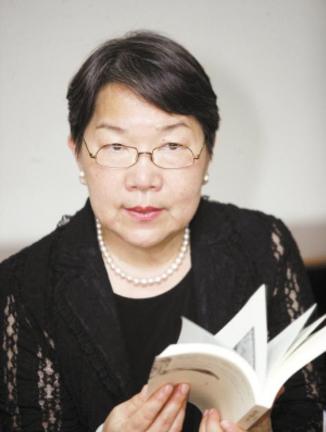 移山》移出课本,这篇文章教坏了学生|愚公移山|席慕容|课本_新浪新闻