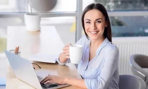 月薪几万的工作,你愿意做吗?休闲区蓝鸢梦想 - Www.slyday.coM