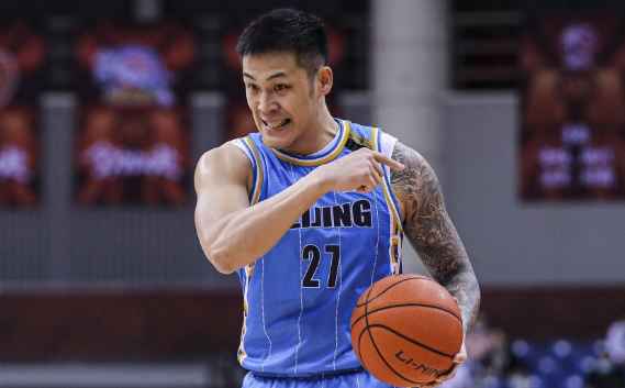 雅尼斯归来,一毒瘤后卫终被弃用!全场时间挂0,球迷期待其离队休闲区蓝鸢梦想 - Www.slyday.coM 雅尼斯归来,一毒瘤后卫终被弃用!全场时间挂0,球迷期待其离队休闲区蓝鸢梦想 - Www.slyday.coM