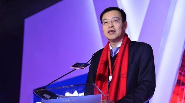 公开资料显示,卢鸿自2009年3月起任光大银行党委委员.