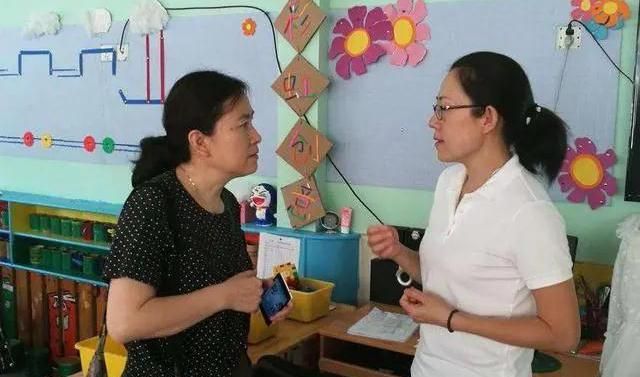 孩子幼儿园拉肚子,老师嫌弃扔掉脏内裤,学生家长却要求赔偿一万休闲区蓝鸢梦想 - Www.slyday.coM