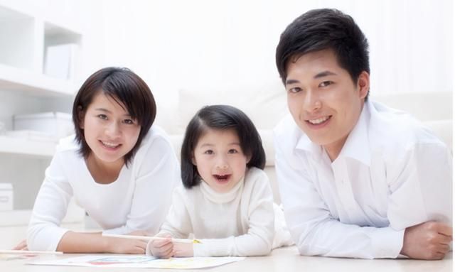 孩子幼儿园拉肚子,老师嫌弃扔掉脏内裤,学生家长却要求赔偿一万休闲区蓝鸢梦想 - Www.slyday.coM