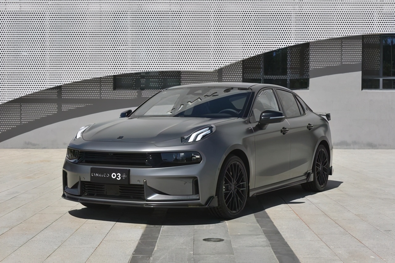 领克03 拍卖到102万,买主是咋想的?