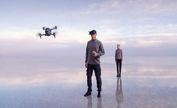 配合VR设备模拟真实飞行体验,大疆这款无人机想不火都难__财经头条