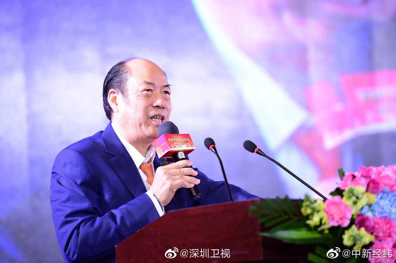 全国政协委员杨国强：建议国家立法年满20岁才能工作 你觉得该不该规定入职年龄休闲区蓝鸢梦想 - Www.slyday.coM