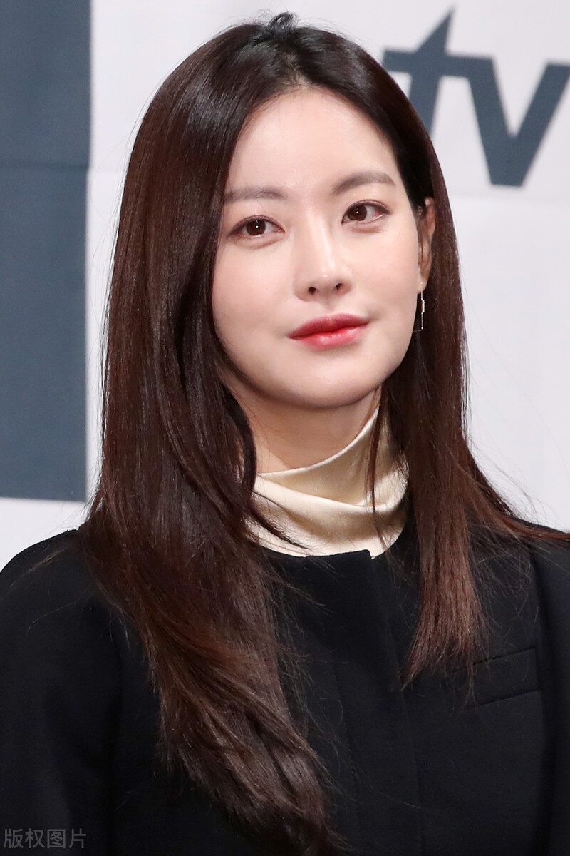 吴涟序漂亮太显女人味了