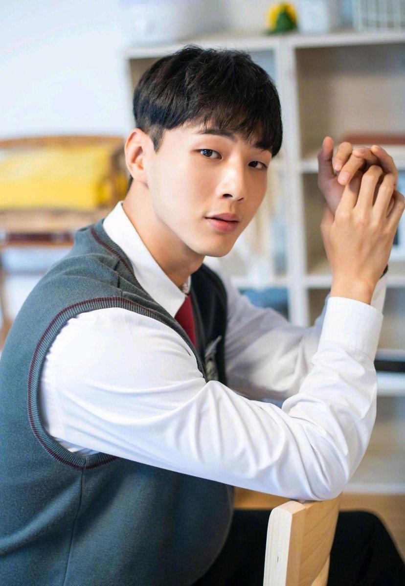 金志洙承认曾参与过校园暴力并且诚恳道歉