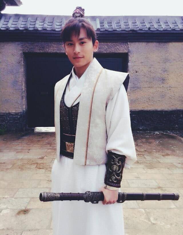 还有人不知道张哲瀚就是《琅琊榜》里的少年林殊吗 ?