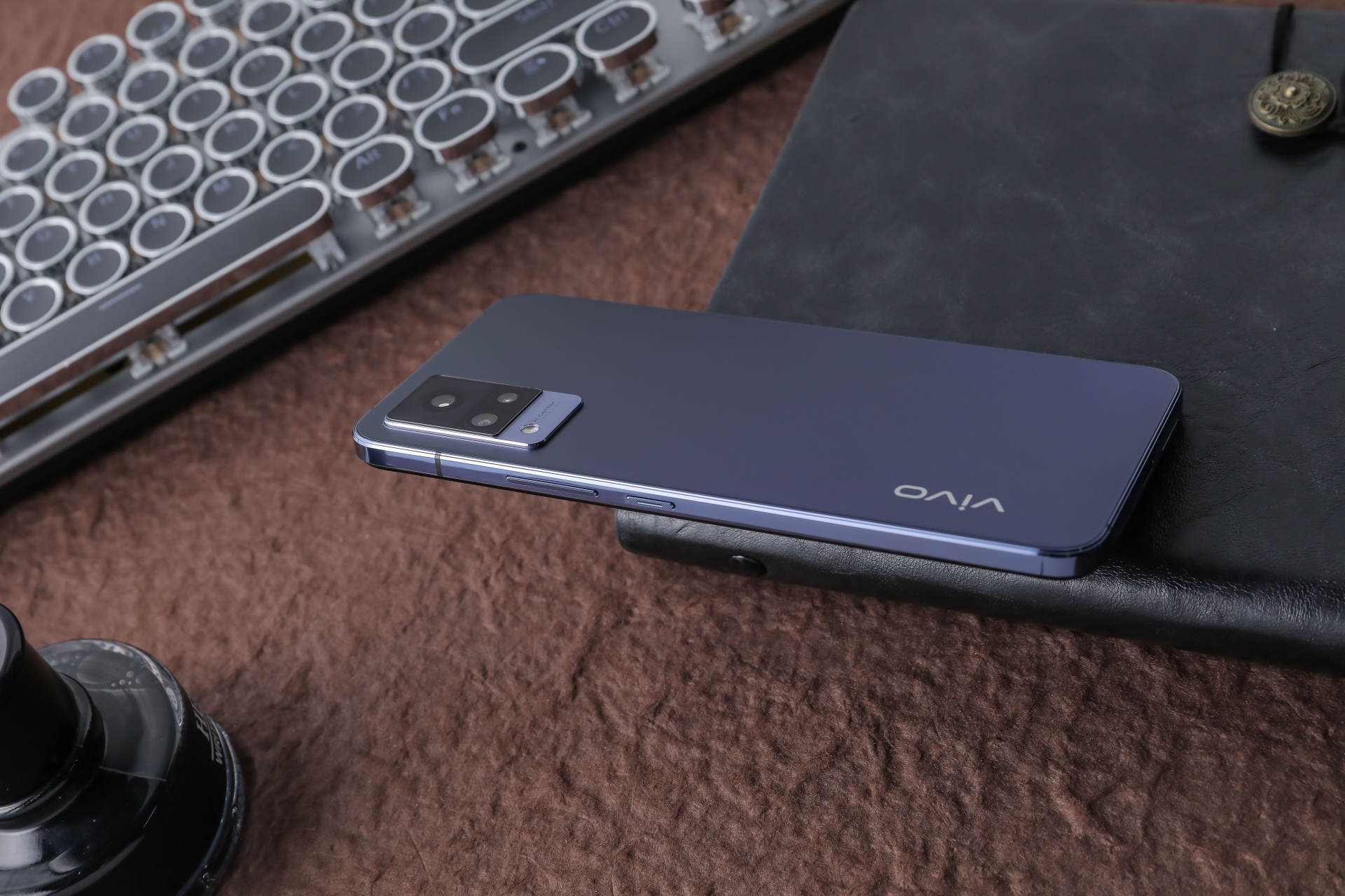 vivo s9外观赏析:"内涵"二字贯穿始终__财经头条