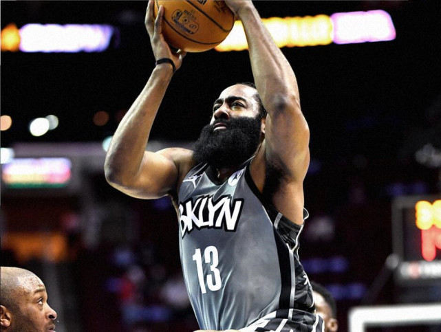 哈登战旧主爆发 场上开心大笑|哈登|火箭|篮网_新浪新闻