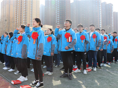 沐三月春风抒壮志豪情商丘市四高举行2021届高考百日誓师大会