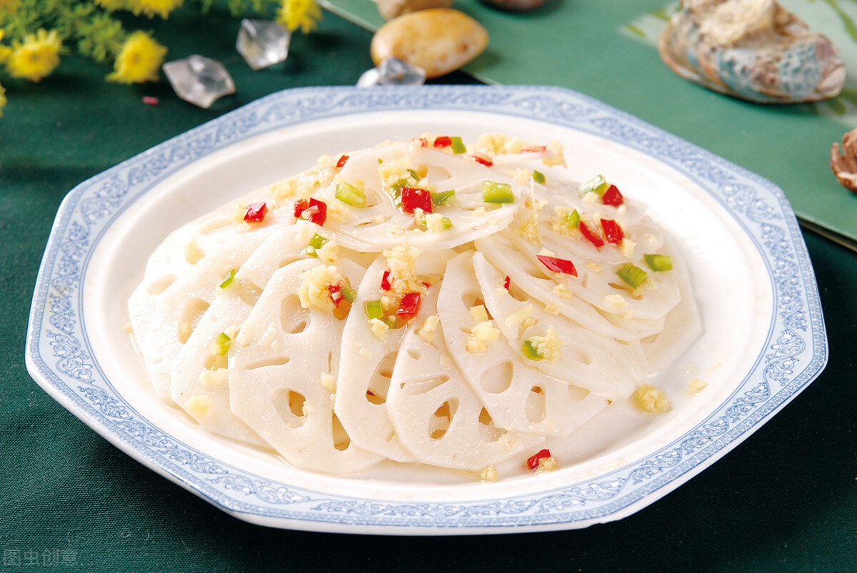 做凉拌藕片为啥一焯水就变黑大厨给你支两招藕片洁白又脆嫩