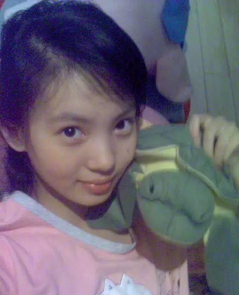 全网狂嘲她为大陆版萧亚轩新一代鲜肉杀手金晨有多冤