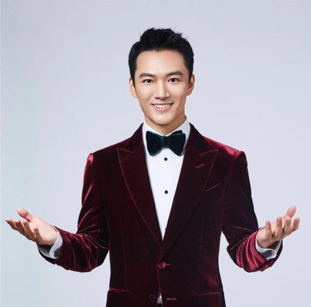 春晚上让人过目不忘直播中不忍转台张韬让观众又爱上看电视