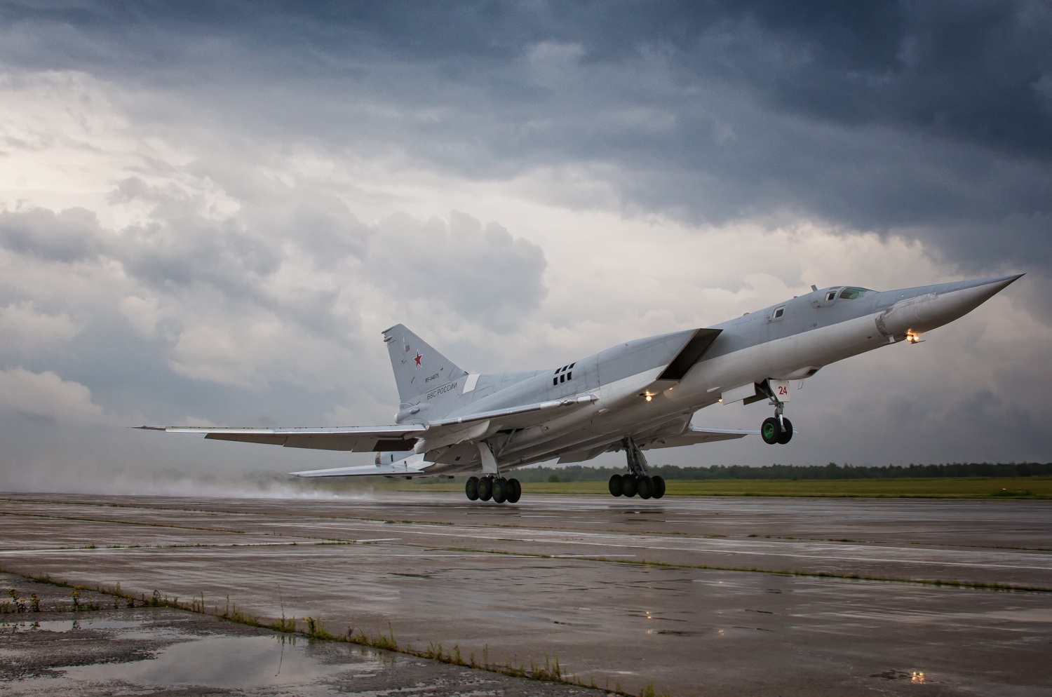 图22m3飞行速度最快的战略轰炸机