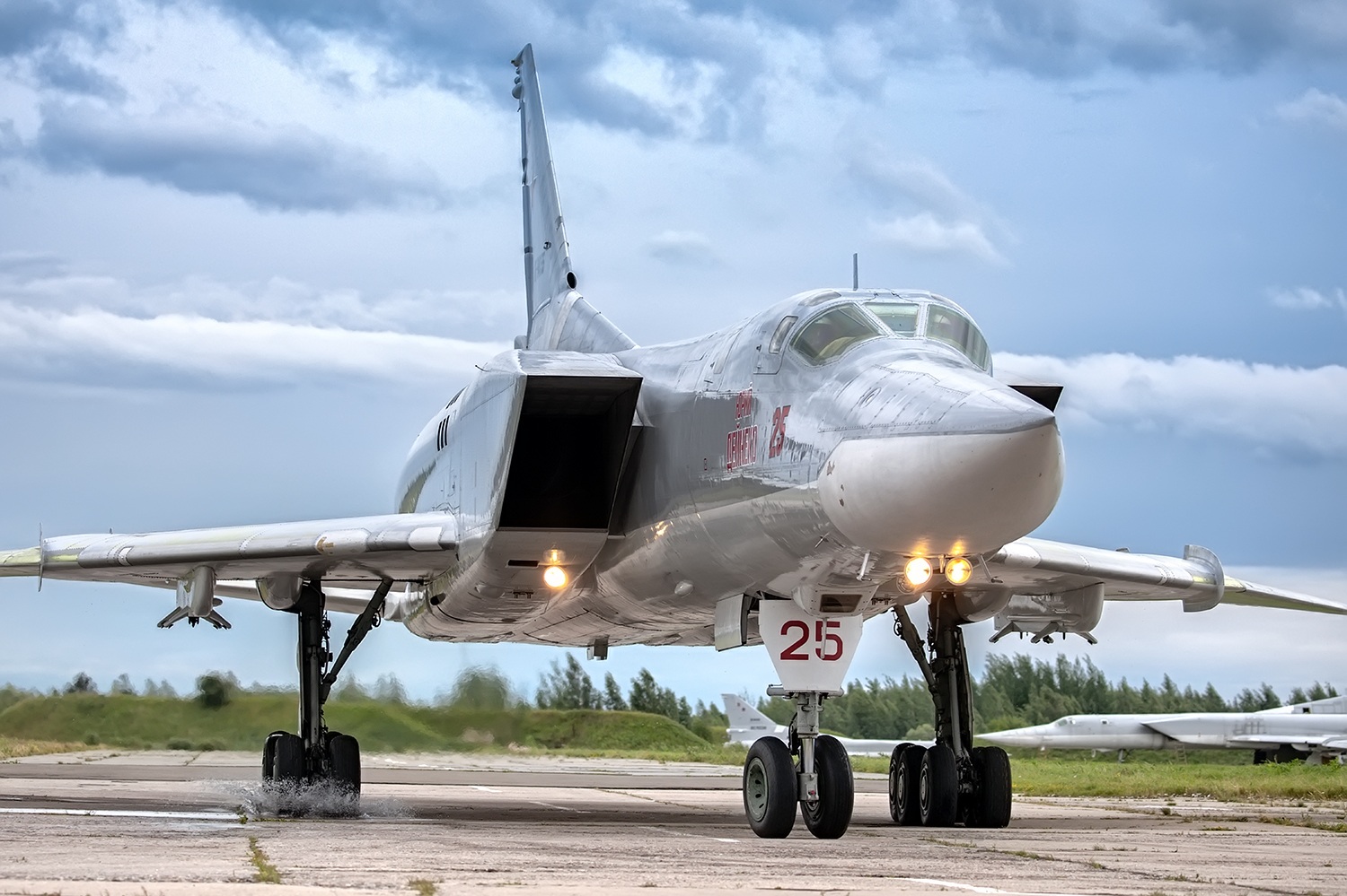 图22m3飞行速度最快的战略轰炸机