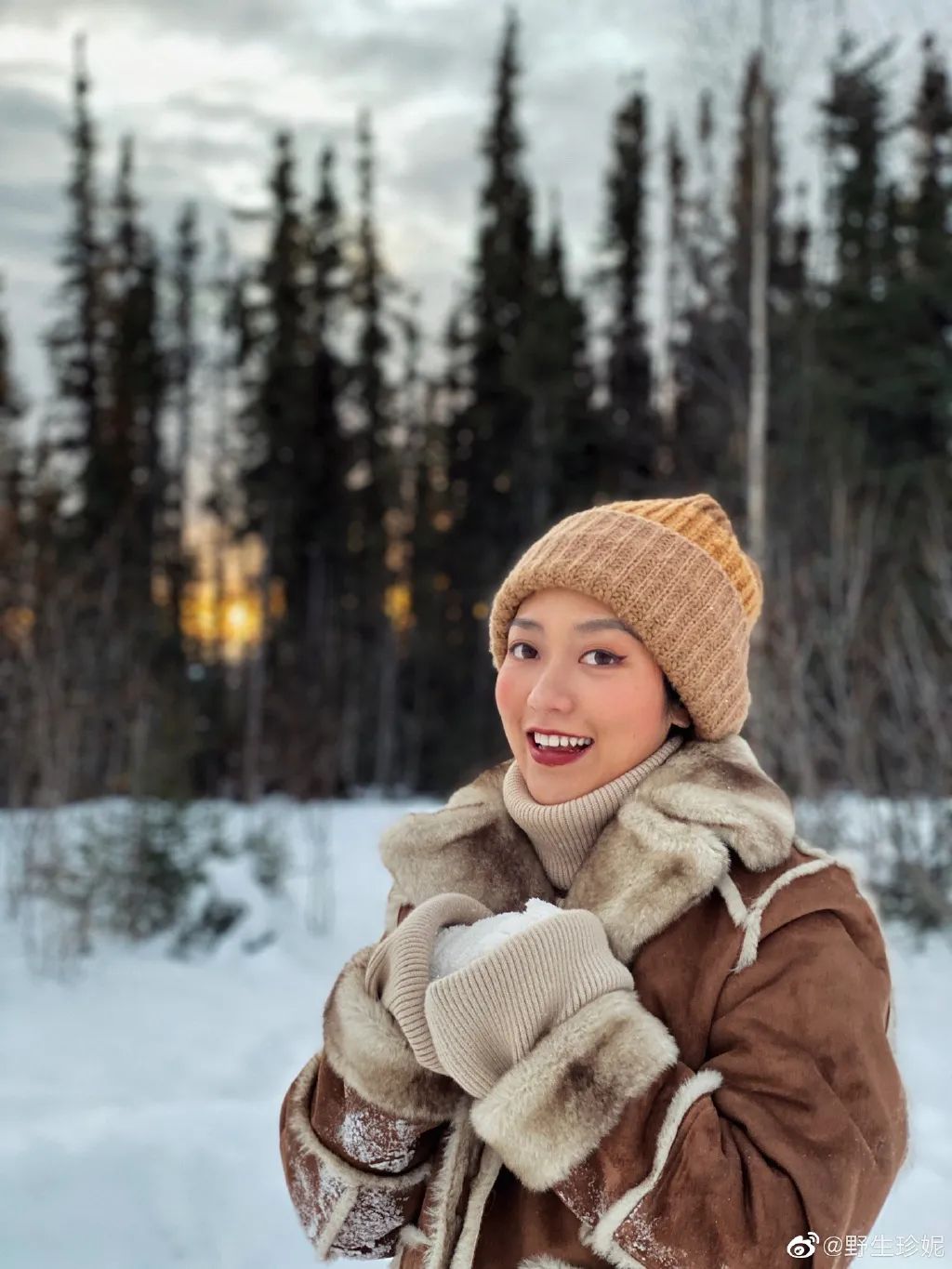 两个人|罗珍妮|身材_新浪新闻