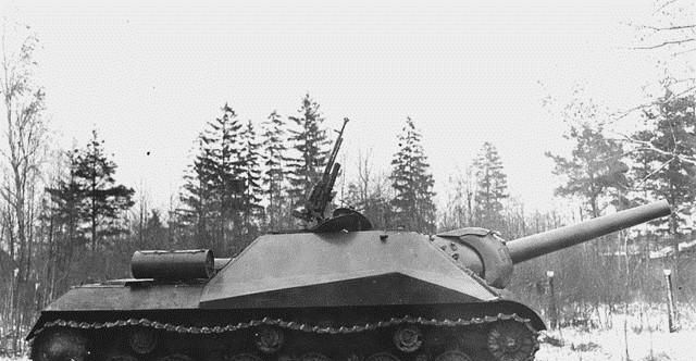 后来这款产品就被称为"704工程"坦克歼击车