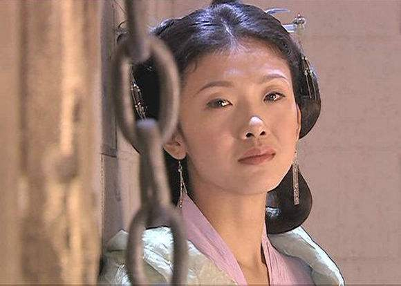 她是郑爽"老师",因182的身高接不到戏,嫁给了爱情公寓中的他|倪景阳