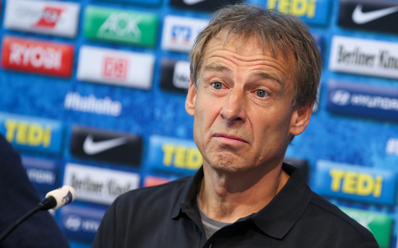 克林斯曼:这支拜仁能和哈白梅的巴萨相比,几乎无法击败