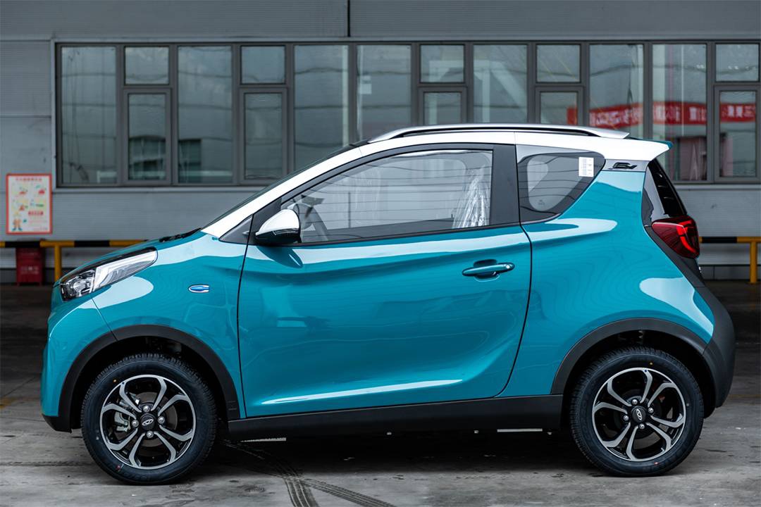 奇瑞小蚂蚁新增车型上市 续航301km 6.98万元起售-新浪汽车