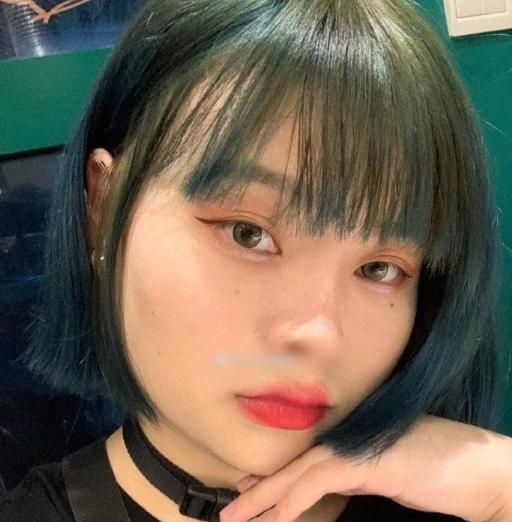 郝一点7年前照片曝光颜值大变判若两人说没整容你信吗