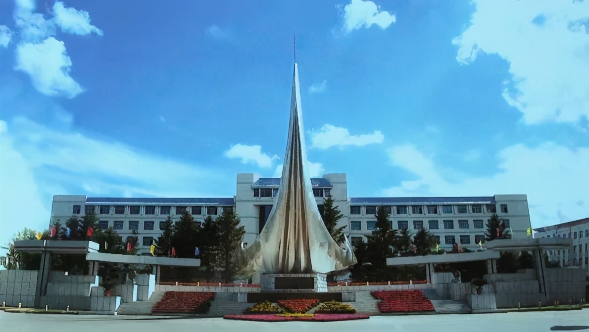 考军队院校真是太好了,各种维度发展前景解析